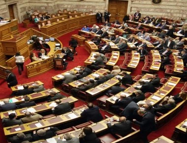 Υπόθεση Novartis: Προανακριτική-εξπρές για 10 πολιτικά πρόσωπα αποφάσισε η Βουλή